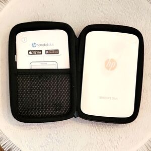 Hp sprocket plus photo printer & Case